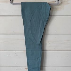 Seafoam Blue/Green Vitality Leggings
